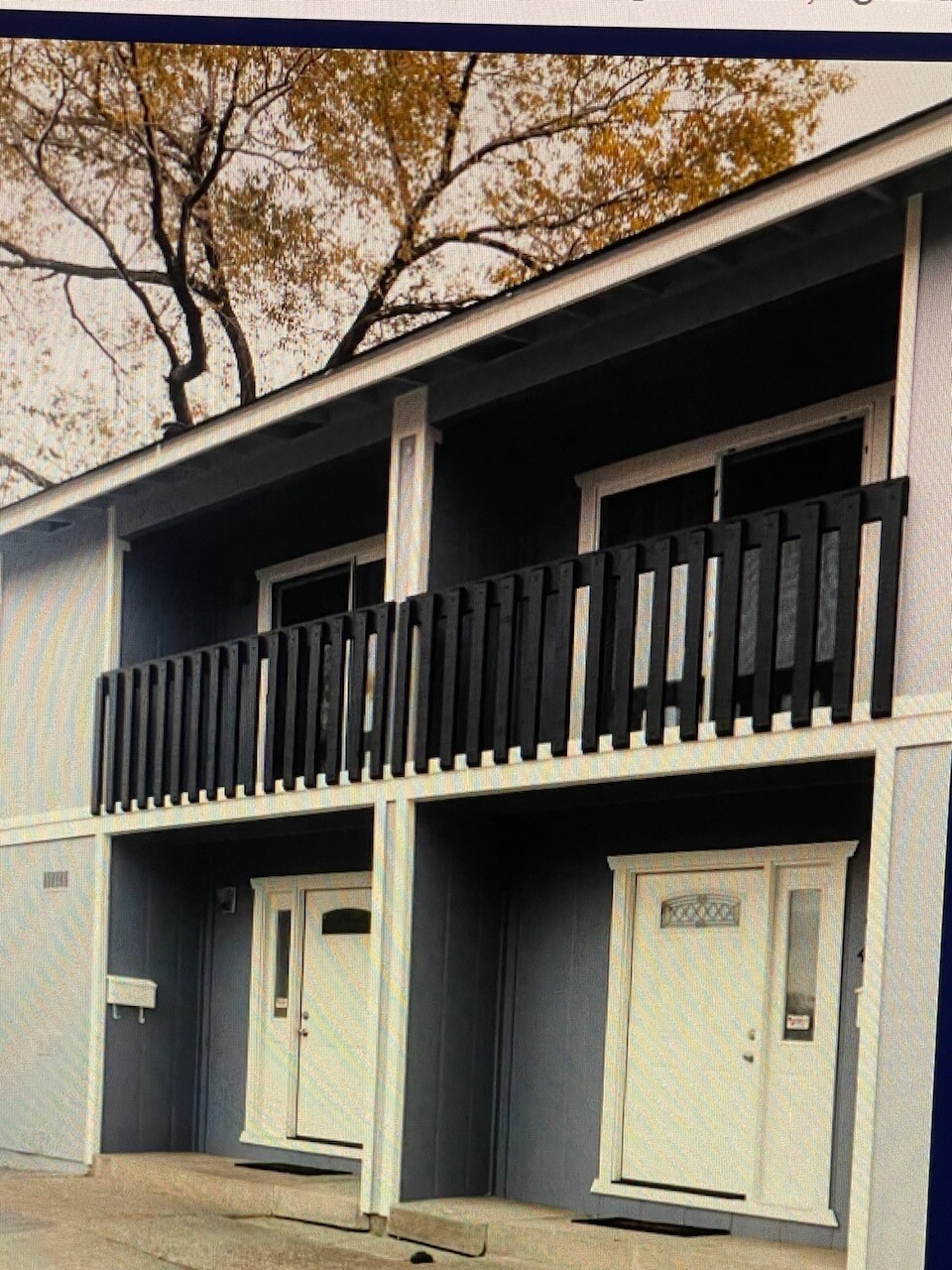 Building Photo - 400 Claremont St