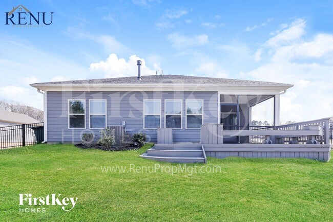 Building Photo - 3207 Elmwood Dr