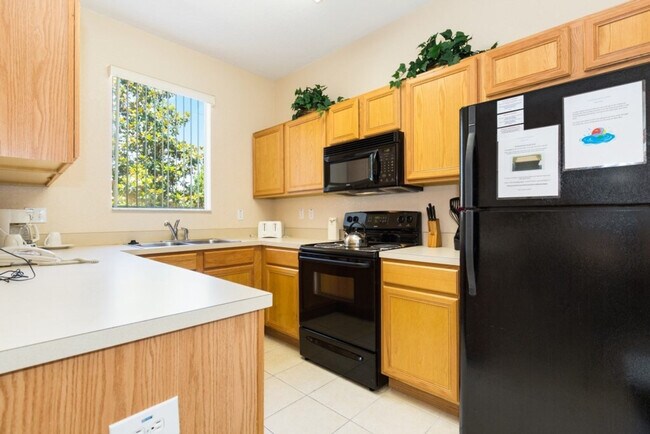 Building Photo - 2702 Impala Ln
