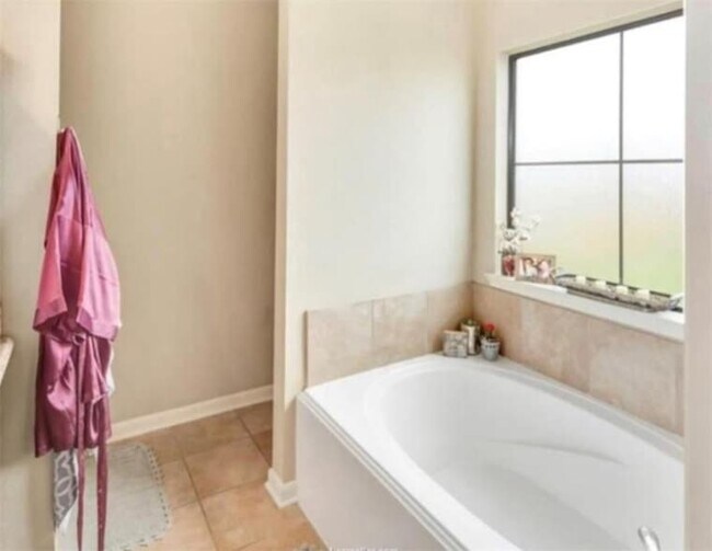 Building Photo - 15411 Baker Meadow Loop