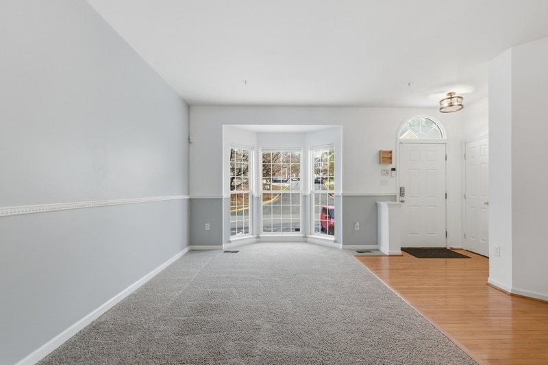 Building Photo - 7402 Serenade Cir