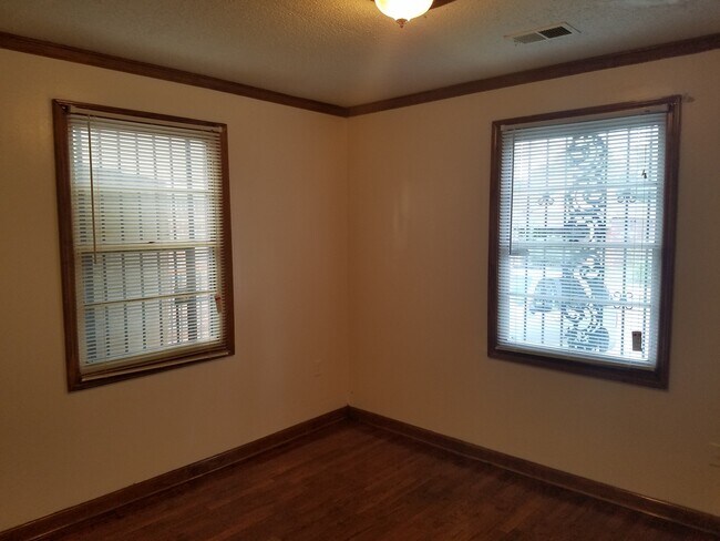 Building Photo - 4 Success is now offering this spacious 3 ...