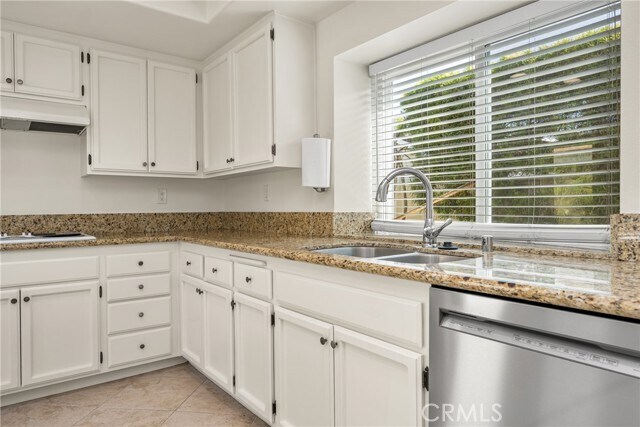 Building Photo - 53 Cedarlake