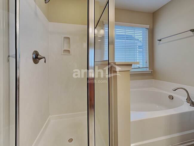 Building Photo - 228 Longford Drive