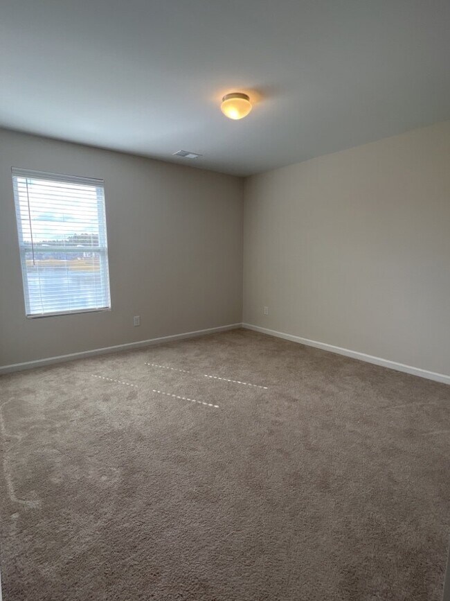 Building Photo - 509 Purple Finch Rd