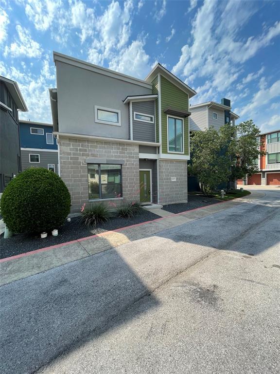 Building Photo - 1412 Lorraine Loop