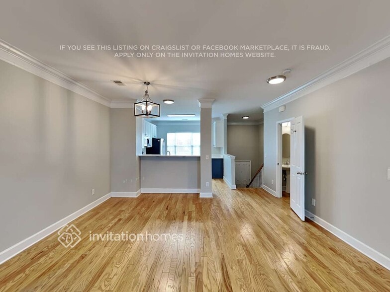 Building Photo - 5133 Ander Dr