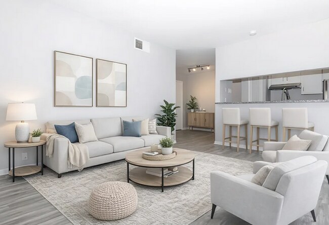 Building Photo - Pelican Reef Apartments A