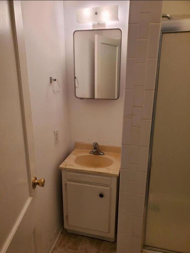 Building Photo - Cute 1 bedroom home in North East Springfield