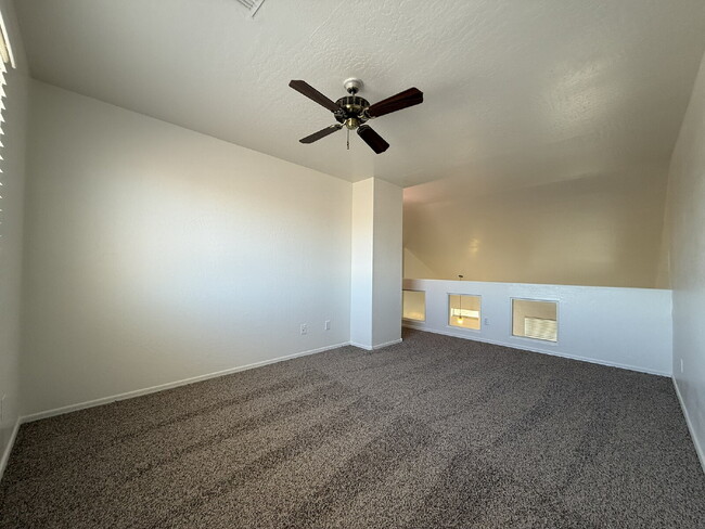 Building Photo - Updated 3-Bedroom Home with Vaulted Ceilin...