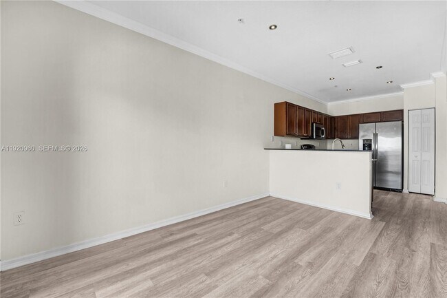 Building Photo - 10870 NW 88th Terrace