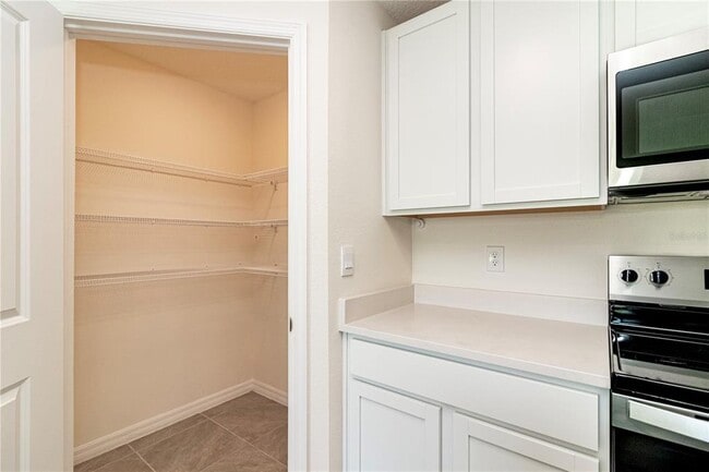 Building Photo - 9109 SW 45th Ter