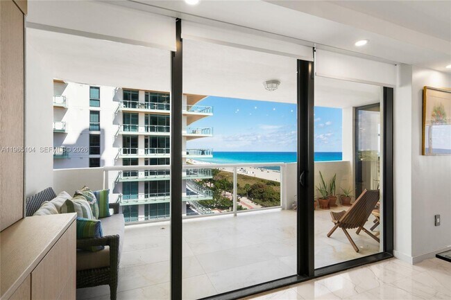 Building Photo - 5757 Collins Ave