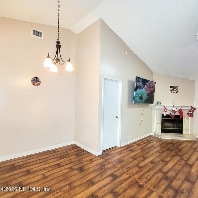 Building Photo - 1579 Graduation Ln