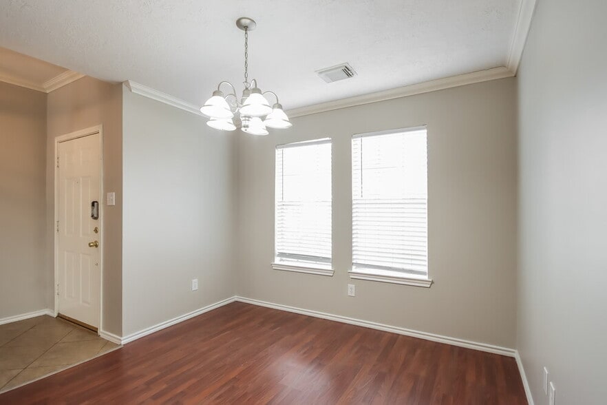 Building Photo - 5506 Timbers Quail Dr