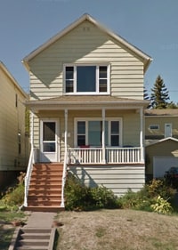 Building Photo - 15 E 8th St
