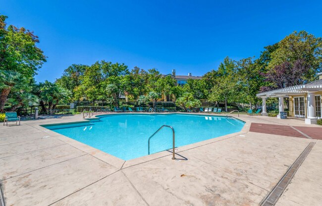 Building Photo - Beautifully Spacious 3-bedroom townhome in Fremont – Gated community!