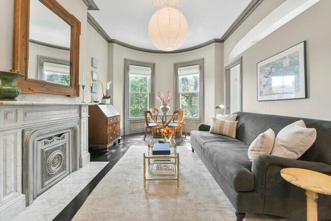 Building Photo - 25 Dartmouth St