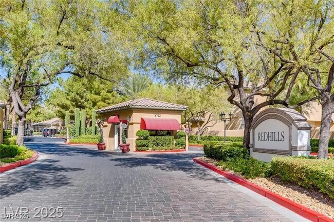 Building Photo - 1713 Sky of Red Dr