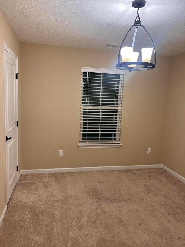 Building Photo - 7660 Scioto Crossing Blvd