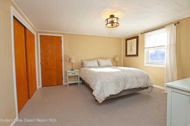 Building Photo - 208 Lucas Ave