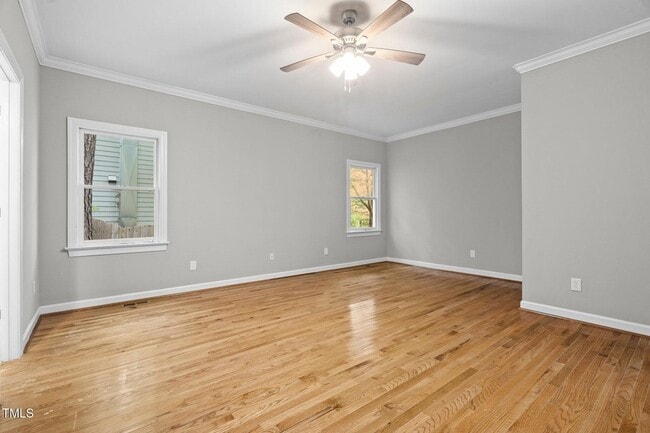 Building Photo - 1008 W Sterlington Pl