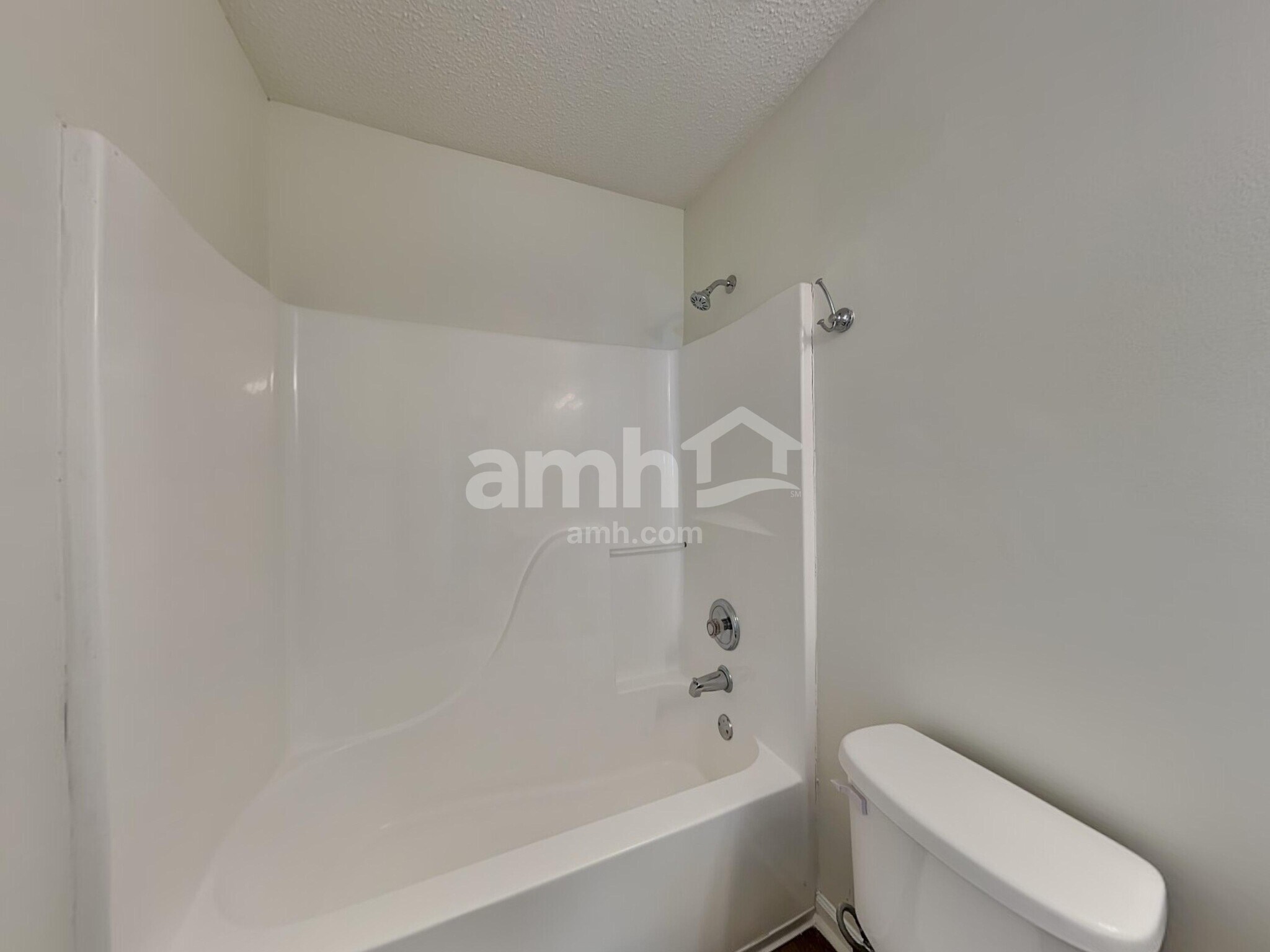 Building Photo - 12 Avalon Ct