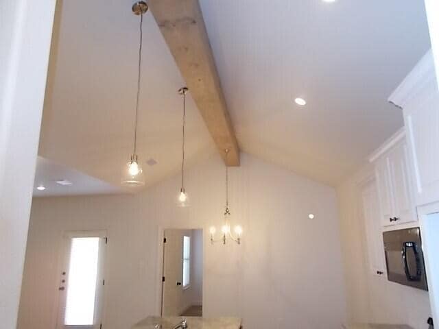 Building Photo - 2005 102nd St