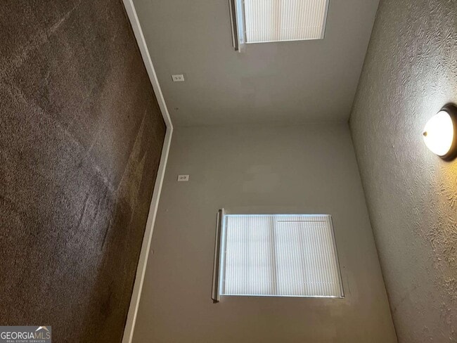 Building Photo - 5895 Jonesboro Rd