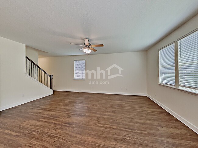 Building Photo - 8601 Highfield Ave