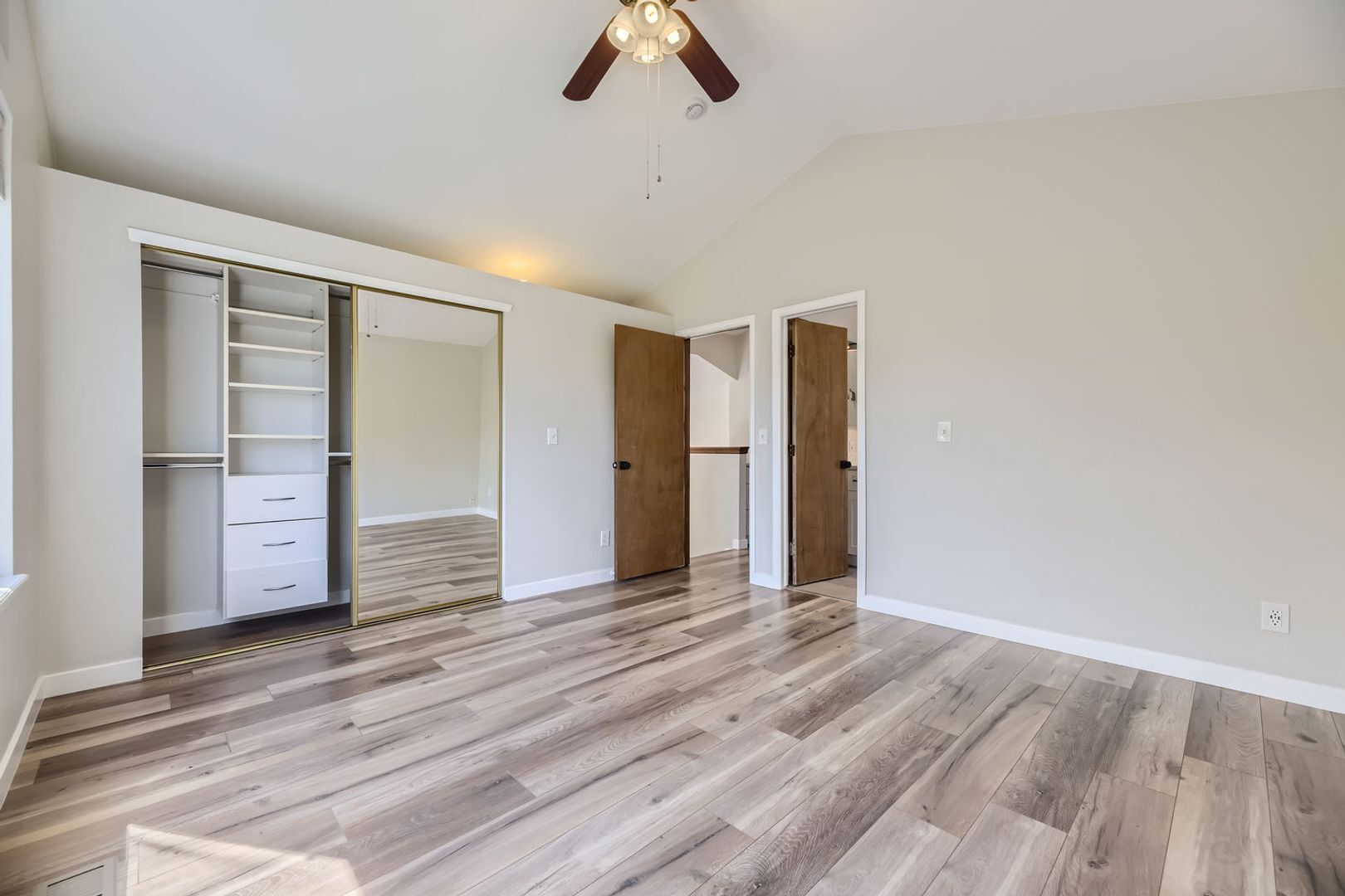 Building Photo - 7516 Dawn Dr