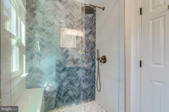 Building Photo - 2362 Branleigh Park Ct