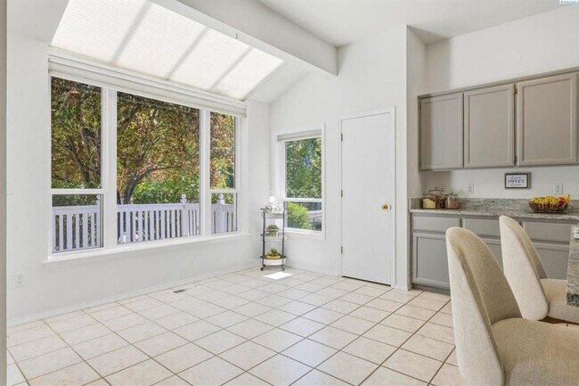 Building Photo - 2915 Sonoran Ct