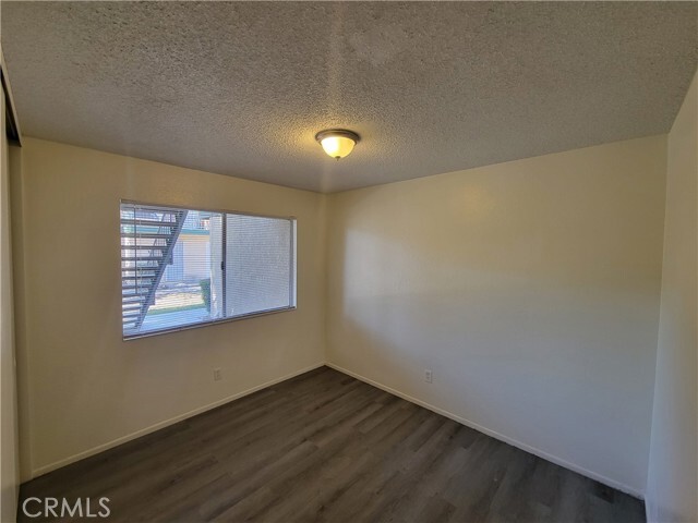 Building Photo - 1129 Oxford Dr