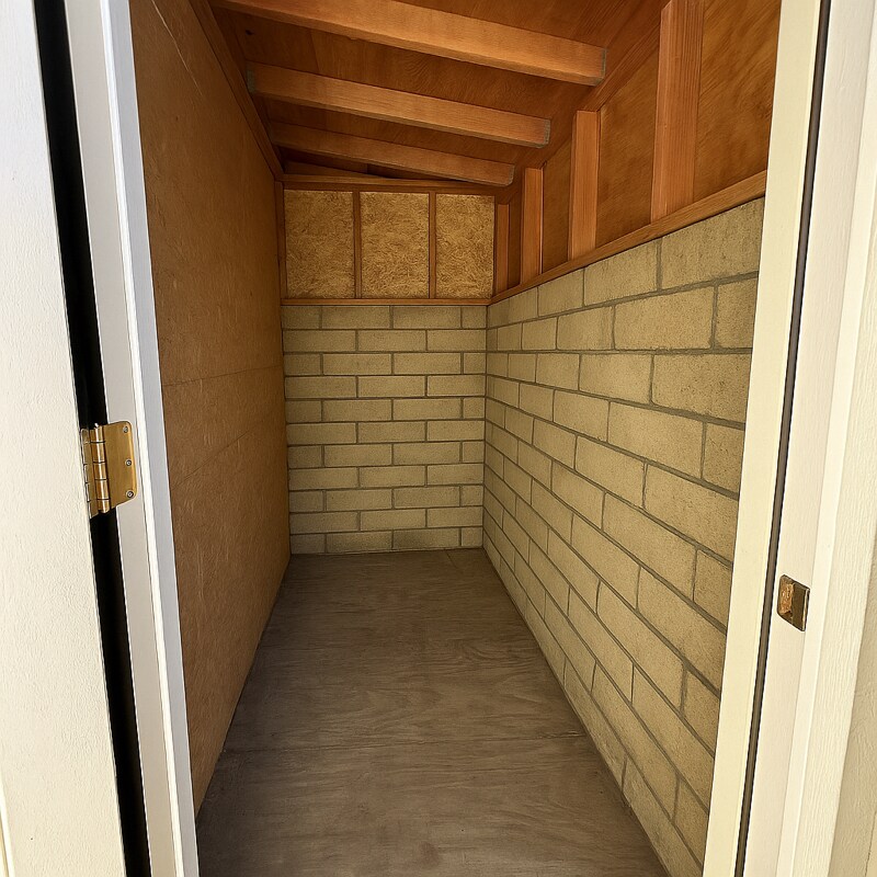 Building Photo - 5032 Farago Ave