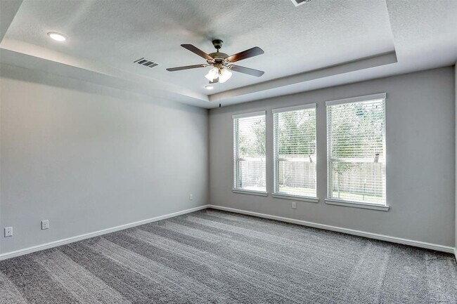Building Photo - 85 Fermata Ln