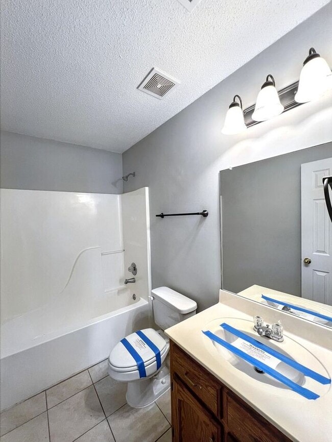 Building Photo - 1821 Central Trails Dr
