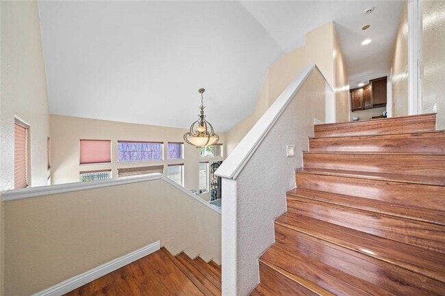 Building Photo - 1010 W Wilson St