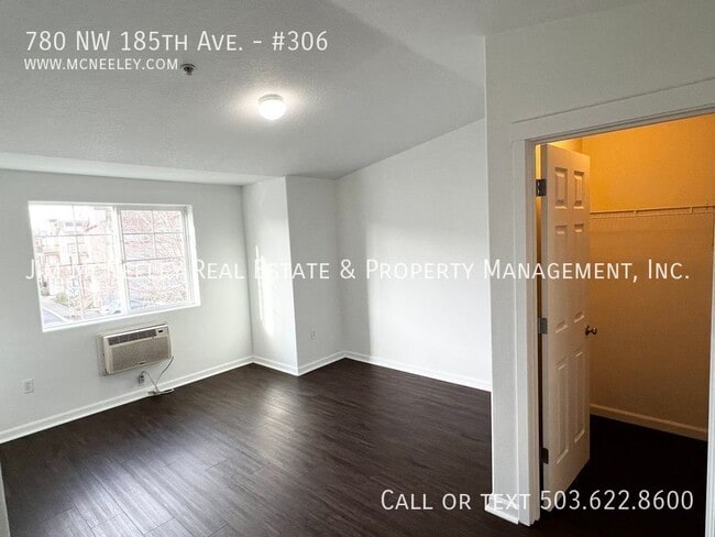 Building Photo - 780 NW 185th Ave