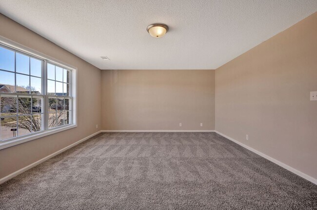 Building Photo - Perfect Family Layout with Office & Large Fenced Backyard | $500 Move-In Incentive for 4/1/26 Mov...