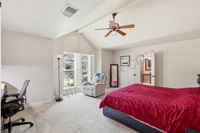 Building Photo - 748 Blue Jay Ln