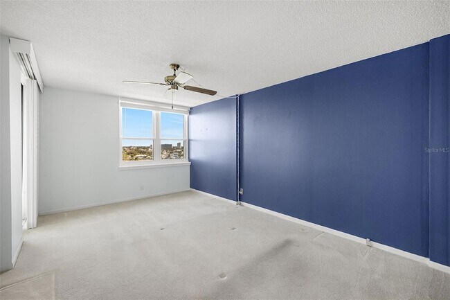 Building Photo - 9415 Blind Pass Rd