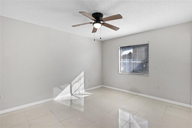 Building Photo - 3802 Shady Grove Cir