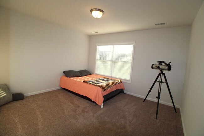 Building Photo - 445 Kittiwake Ln