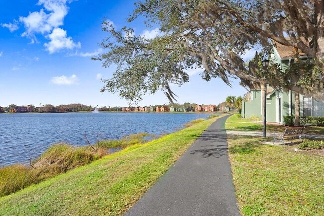 Building Photo - 9142 Lake Chase Island Way