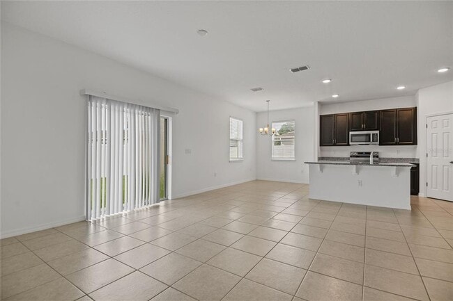 Building Photo - 356 Camellia Ct