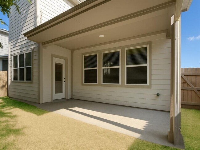 Building Photo - 1515 Iberville Dr