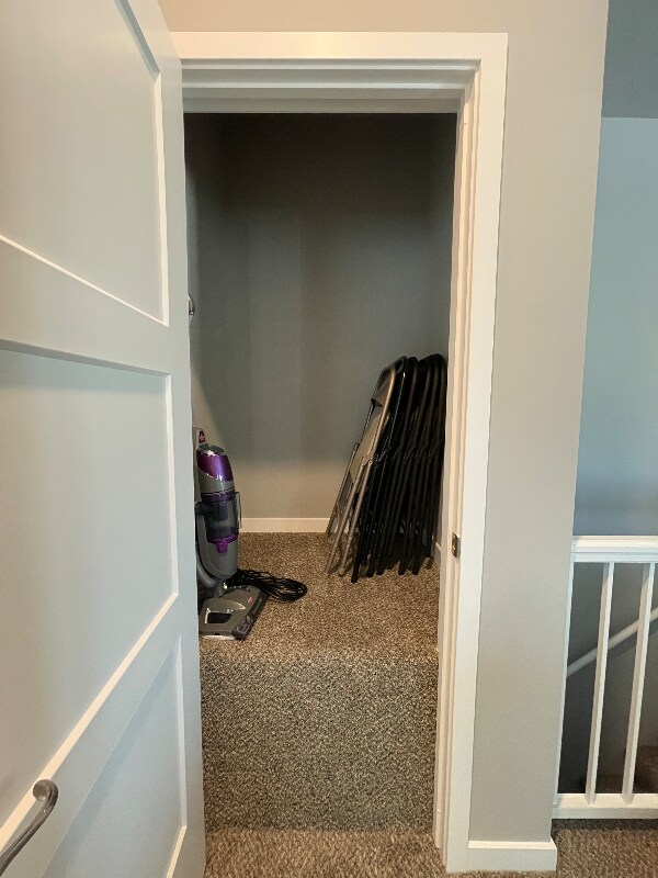 Building Photo - 1909 Hummingbird Dr