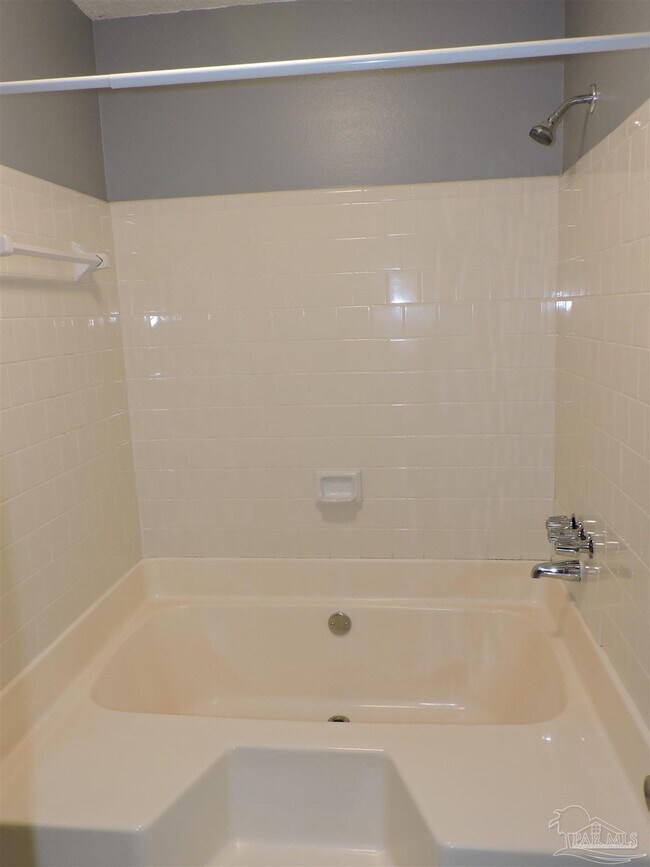 Building Photo - 4732 Northpointe Ct