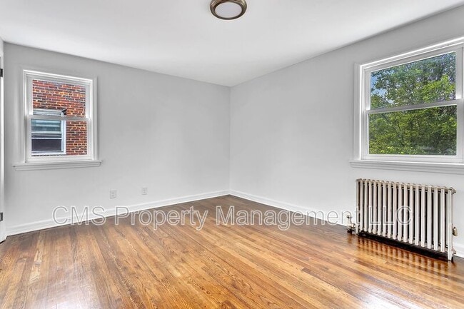 Building Photo - 401 Sanford Ave